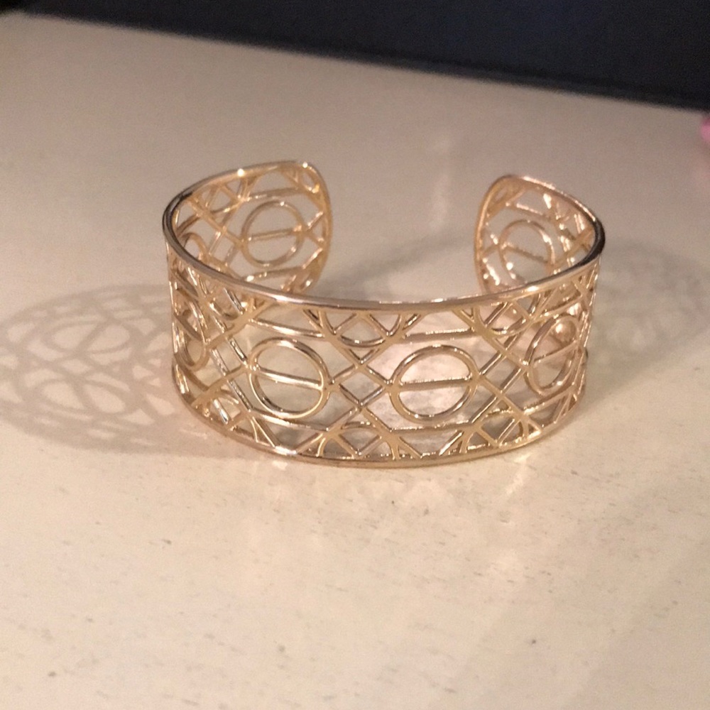 Cuff bracelet